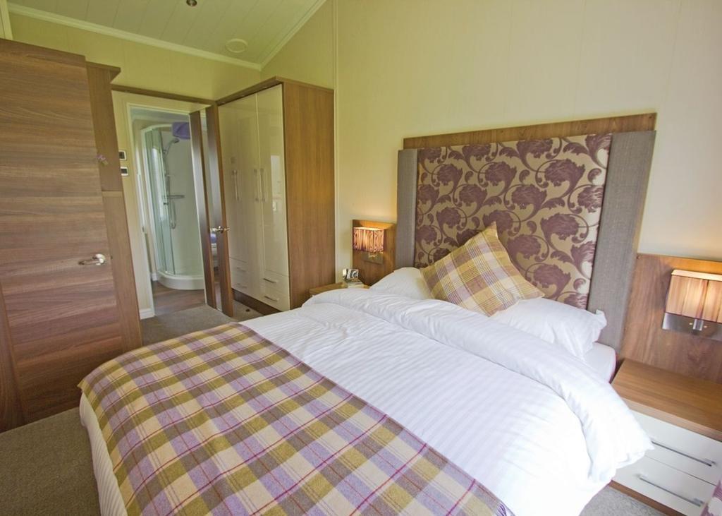 The Springs Lakeside Holiday Park Fladbury Habitación foto